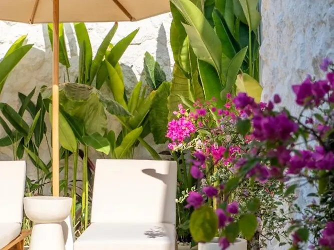 Villa Maraya, By Yolla Hospitality